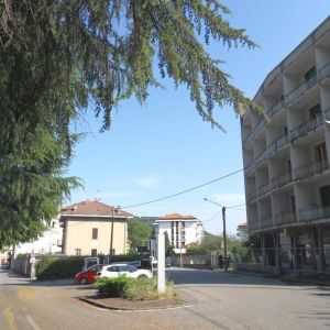 Alloggio 3 vani + servizi Andorno Micca