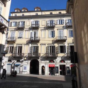 Appartamento d\'epoca Biella Via Italia