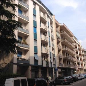 Alloggio 2 camere, cucina + servizi Biella zona S. Paolo